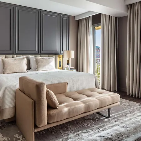 Anantara Plaza Hotel Niza