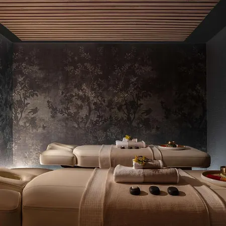 Hotel Anantara Plaza - A Leading Of The World