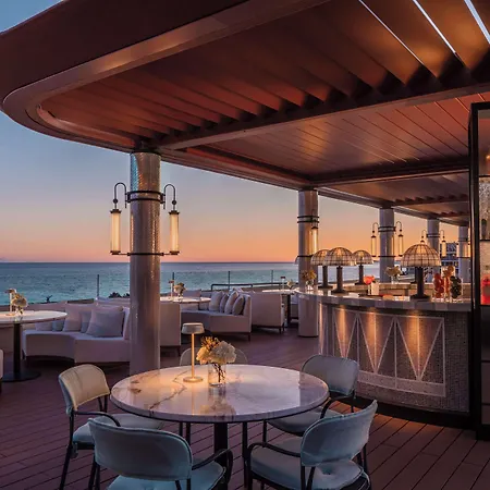 Anantara Plaza - A Leading Of The World 니스