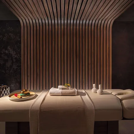 Anantara Plaza - A Leading Of The World