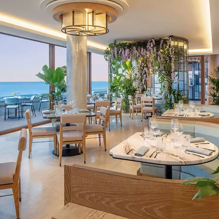 Anantara Plaza - A Leading Of The World