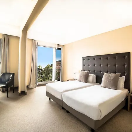 Anantara Plaza - A Leading Of The World
