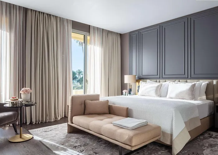 Anantara Plaza - A Leading Of The World Niza