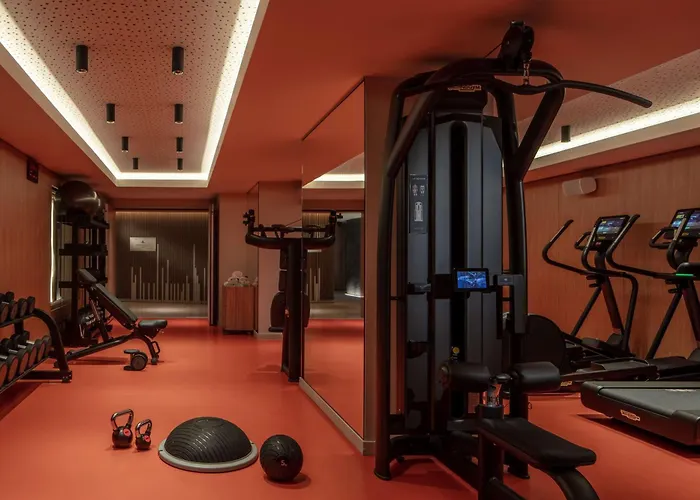 Hotel Anantara Plaza - A Leading Of The World