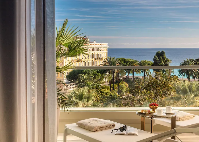 Anantara Plaza - A Leading Of The World Hotel 5*