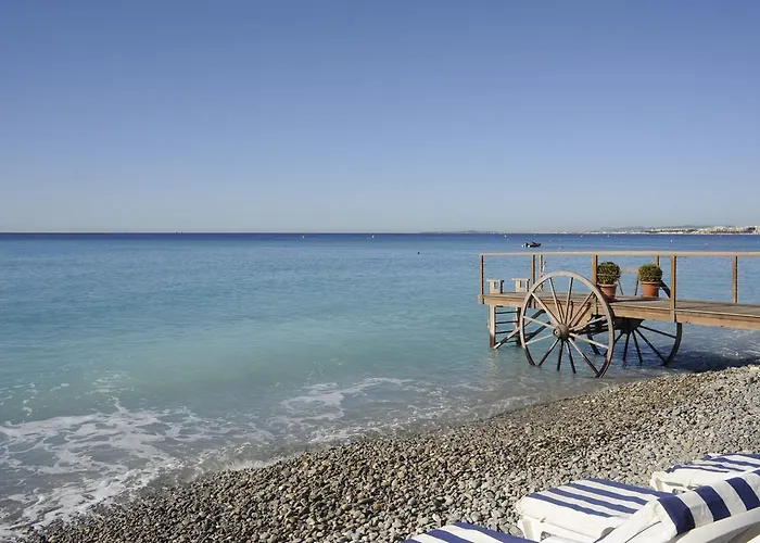 Szálloda Anantara Plaza - A Leading Of The World 5*