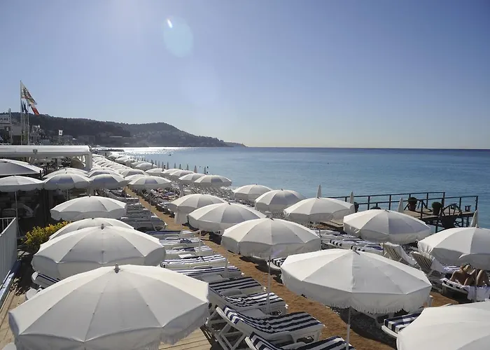 Szálloda Anantara Plaza - A Leading Of The World