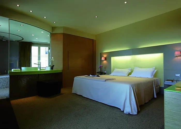 Anantara Plaza - A Leading Of The World 5* Niza