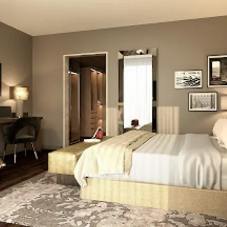 ホテル Anantara Plaza - A Leading Of The World ニース