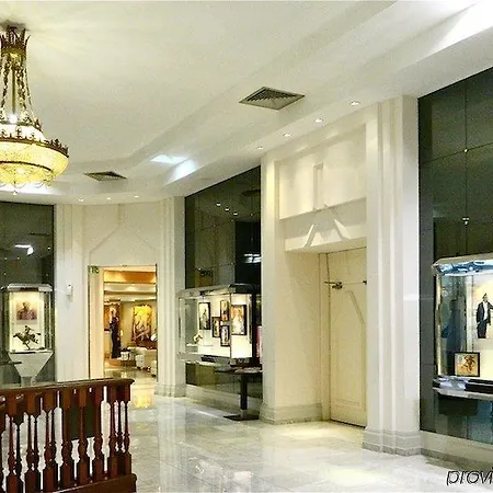 ホテル Anantara Plaza - A Leading Of The World