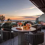 Anantara Plaza - A Leading Of The World 호텔